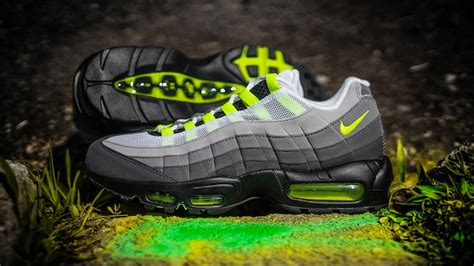 adidas air max neon gelb grün|Nike Air Max 95 OG Neon (2020) Men's .